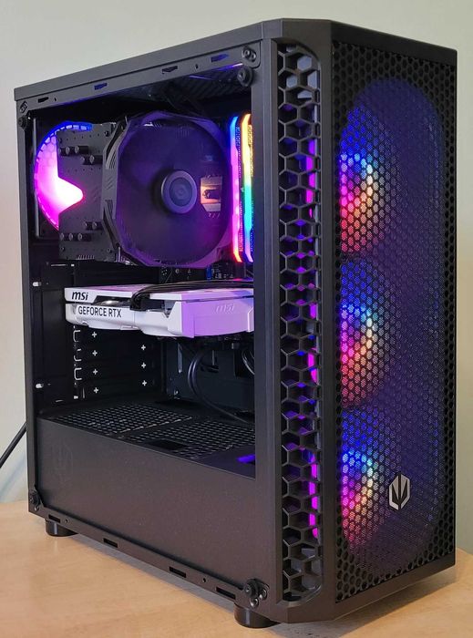 KOMPUTER, RTX4060 Gigabyte 8GB, Ryzen 5600X, RGB 32GB/1TB M.2, WIFI,GW