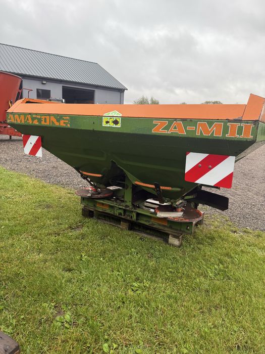 Rozsiewcz nawozów Amazone ZA-M