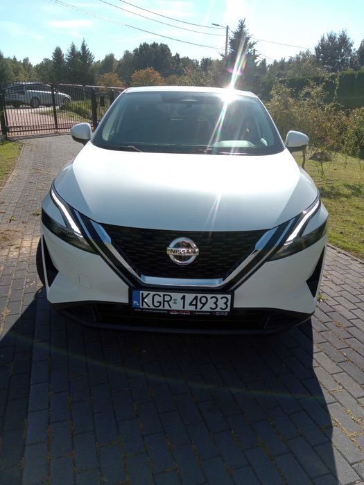 Nissan Qashqai 2022r 1.3mhev 140hp biała perła manual zadbany