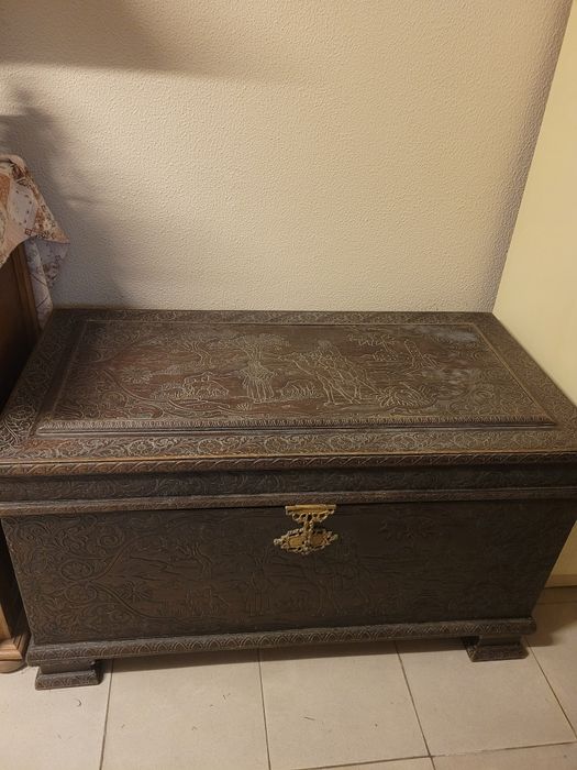 Baú vintage madeira