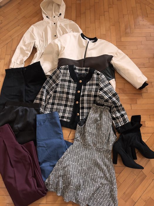 пакет речей, жіночий одяг