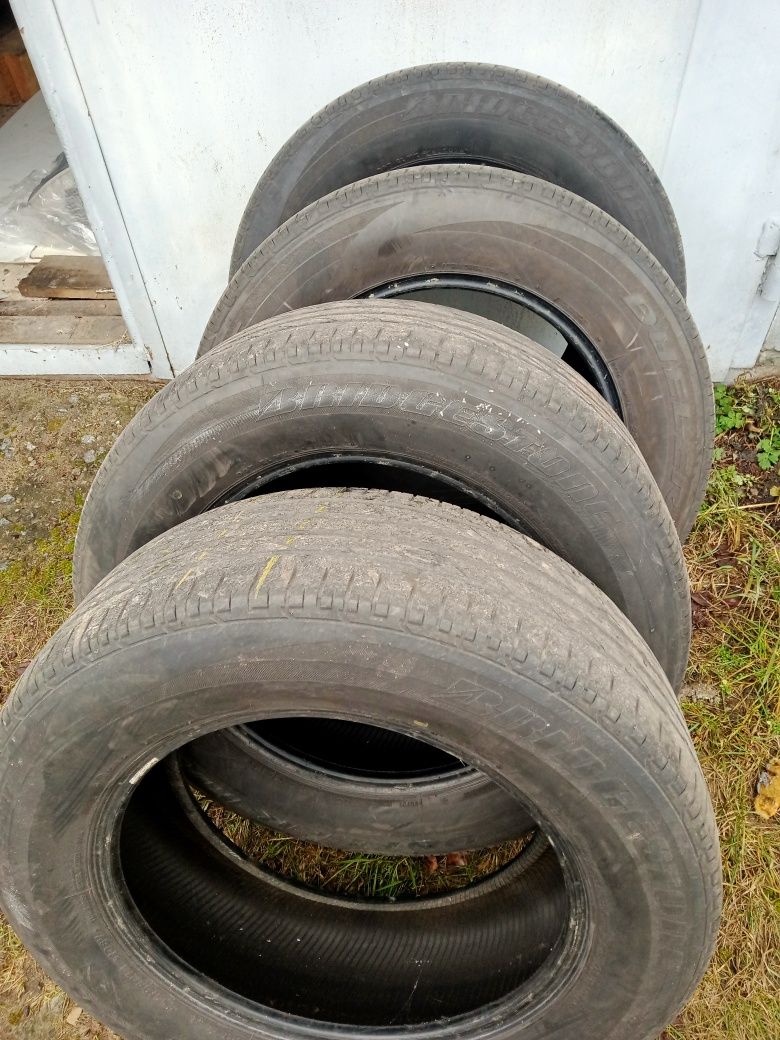 Резина літо 235/65 R 18