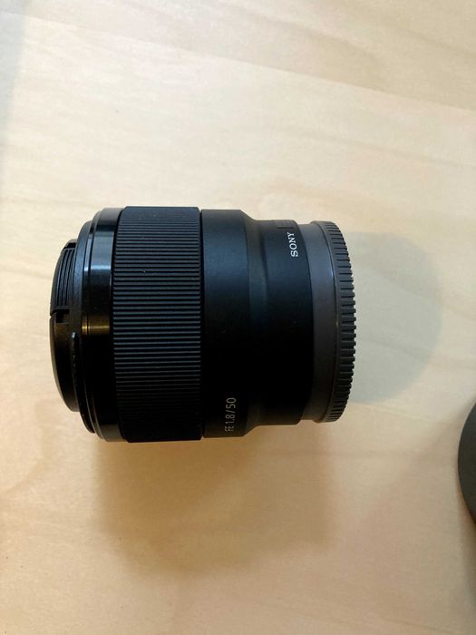 Sony a7 II ILCE-7M2 a7mk2 | Sony 50mm/1.8 fe | Samyang af 35mm/2.8 fe