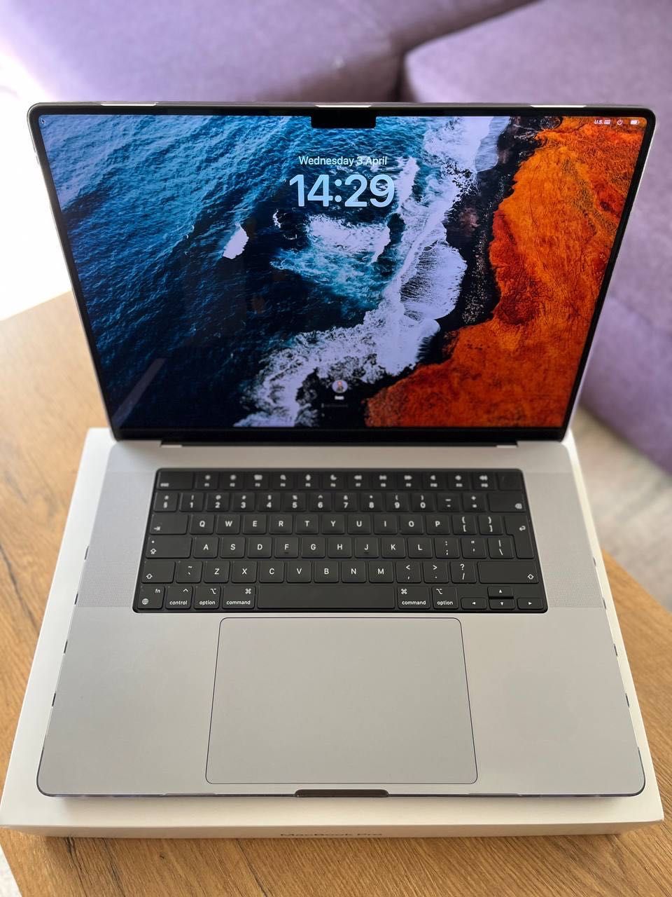 MacBook Pro M1 Pro 32G 1Tb