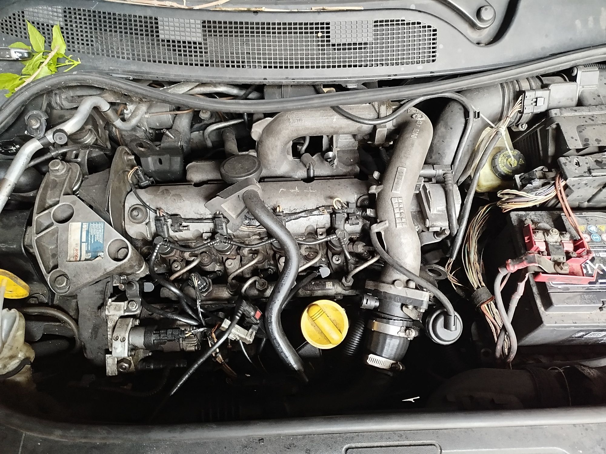 Volvo Renault Silnik 1.9 DCI F9Q