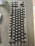 Teclado HyperX (Mecânico - Brasileiro - Preto)