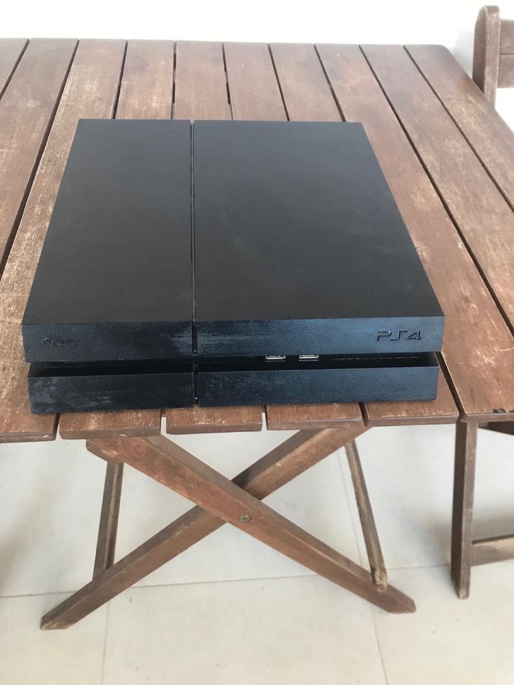 Ps4 slim com 1Tb