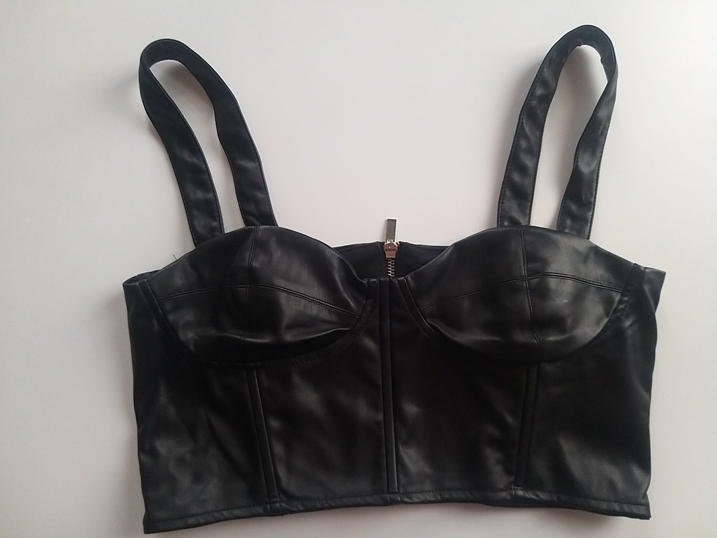 Top bralet krótki z eko skóry SINSAY NOWY!