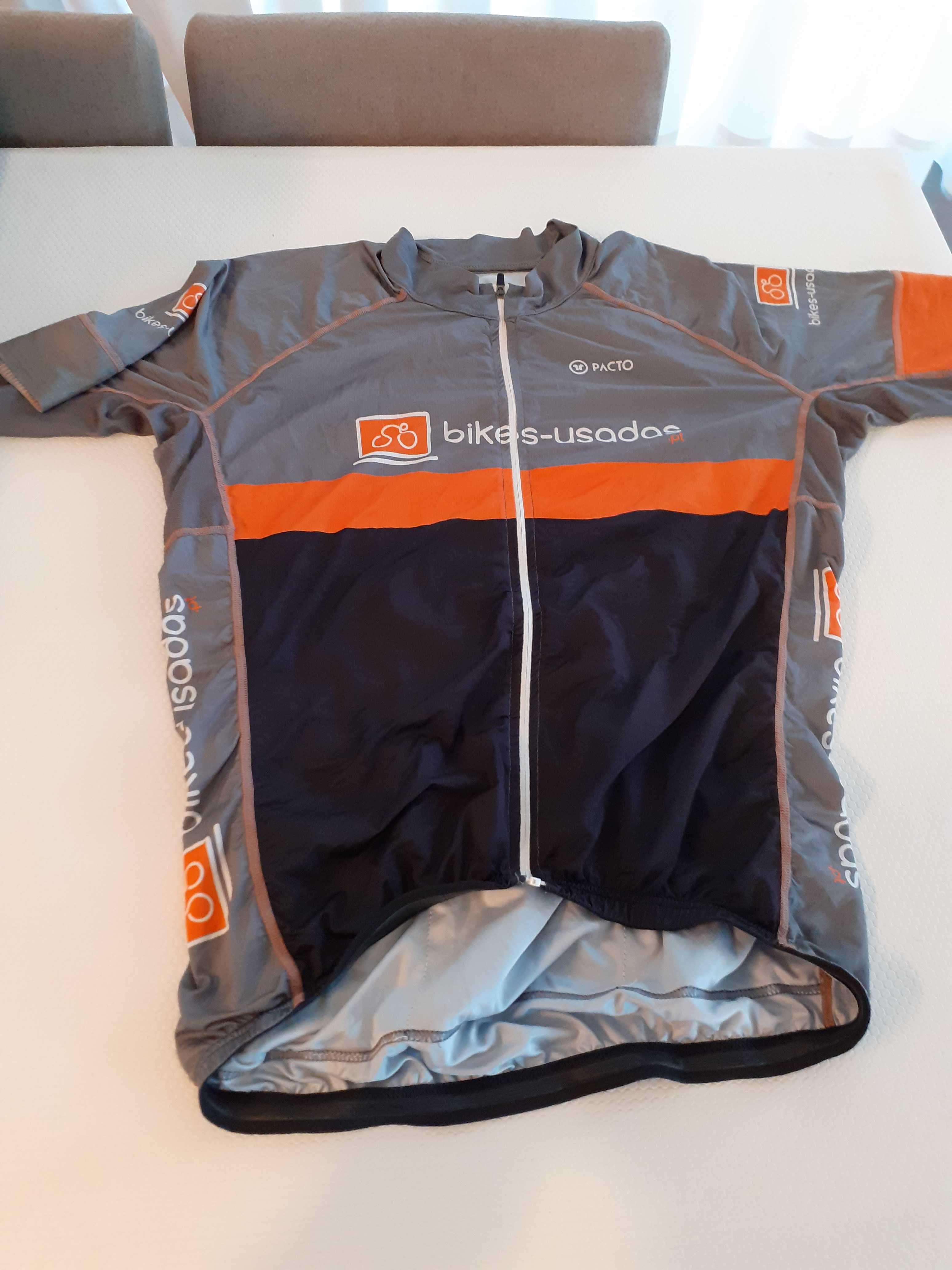 3 Jerseys + 2 Bibshorts Pacto Team