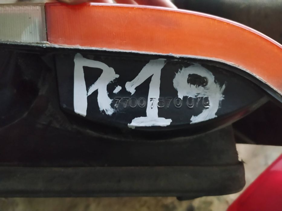 Faróis de automóveis