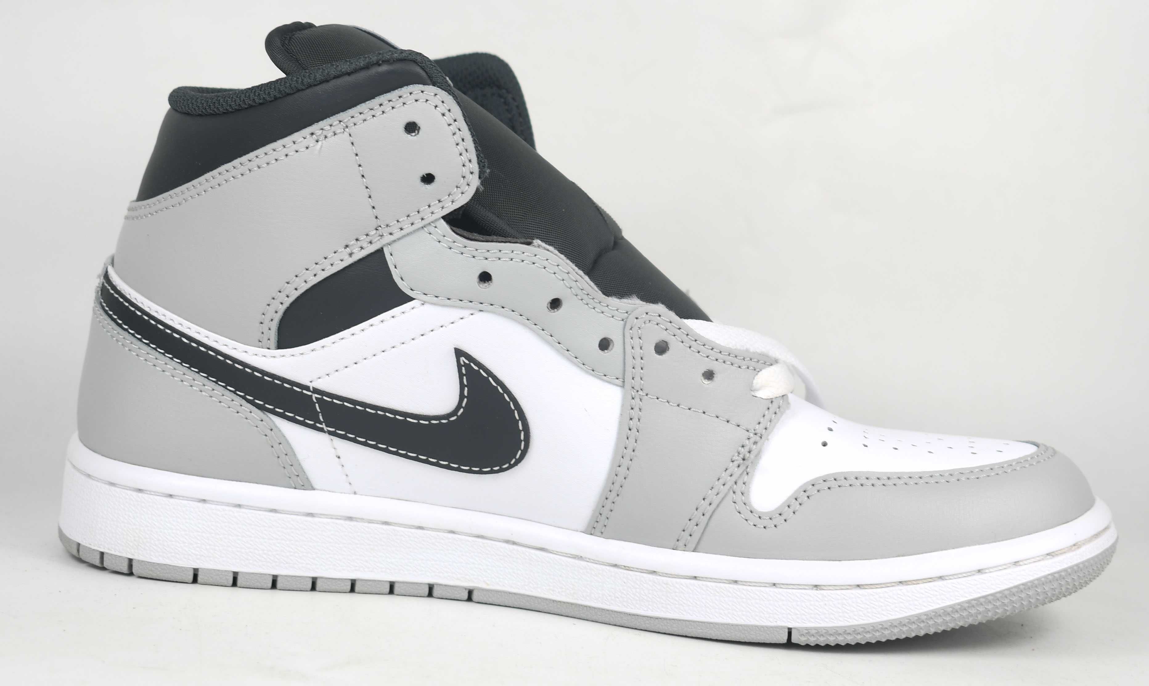 Jak nowe NIKE Air Jordan 1 Mid -554724 roz. 41