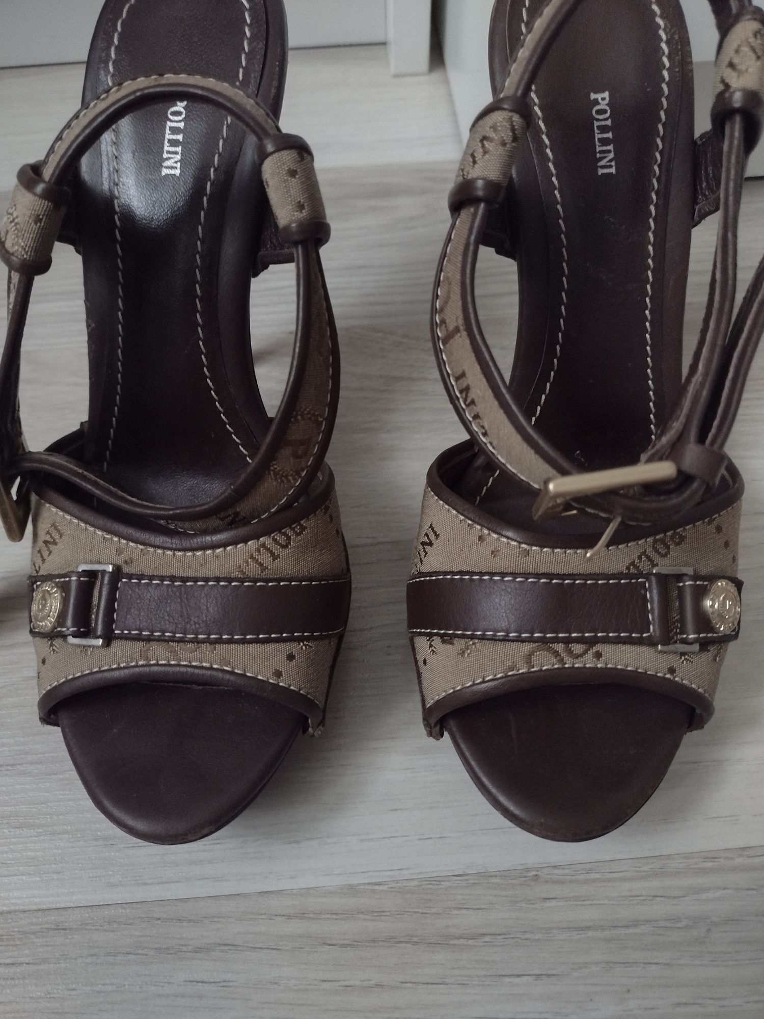 Buty Pollini na obcasie r.37