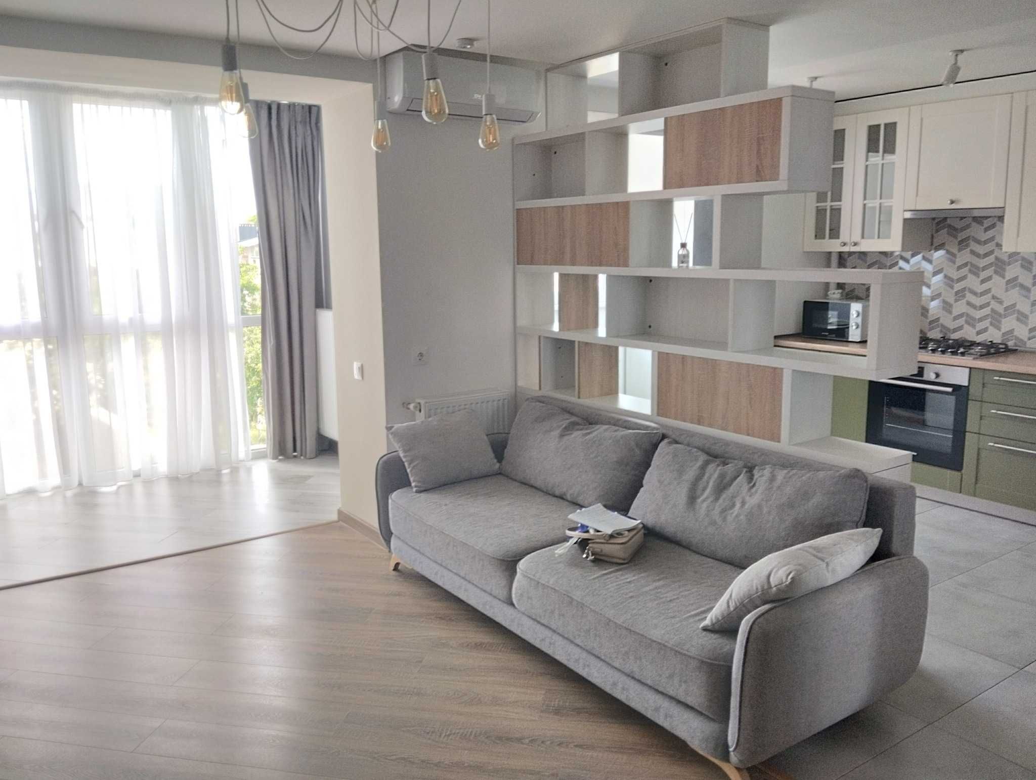 Продається гарна 1 км квартира на Котляревського, Новий Світ
