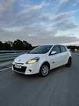 Renault Clio Jeździ, skręca, hamuje