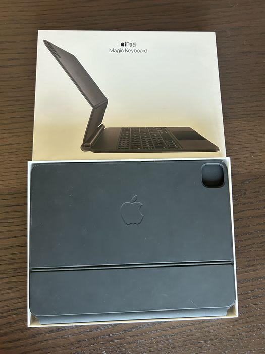 Magic Keyboard para iPad 11”
