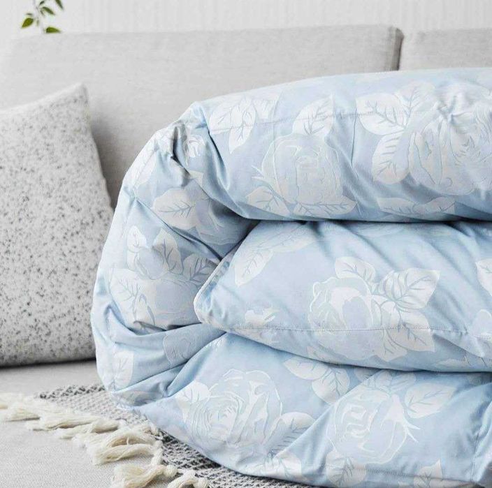 Зимова ковдра лебединий пух одеяло