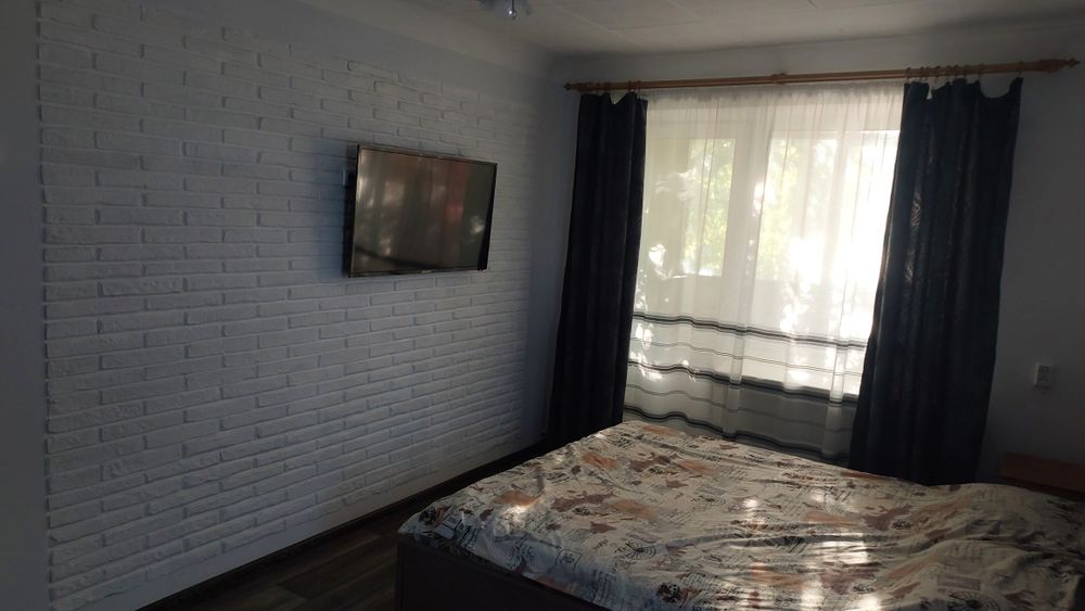 Сдам  посуточно и надолгий срок уютную квартиру ,