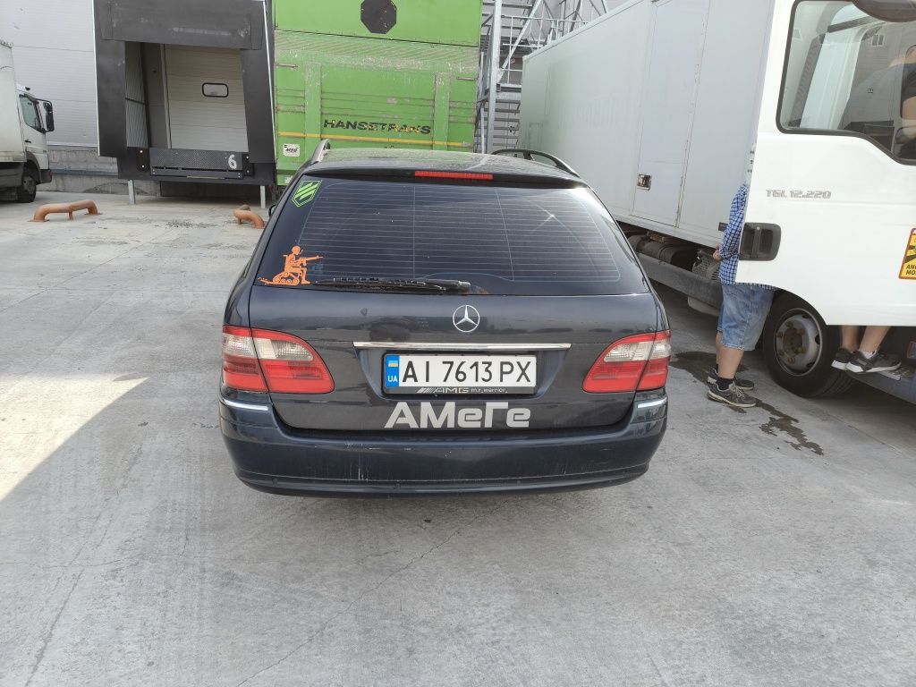 W211 e320 mercedes