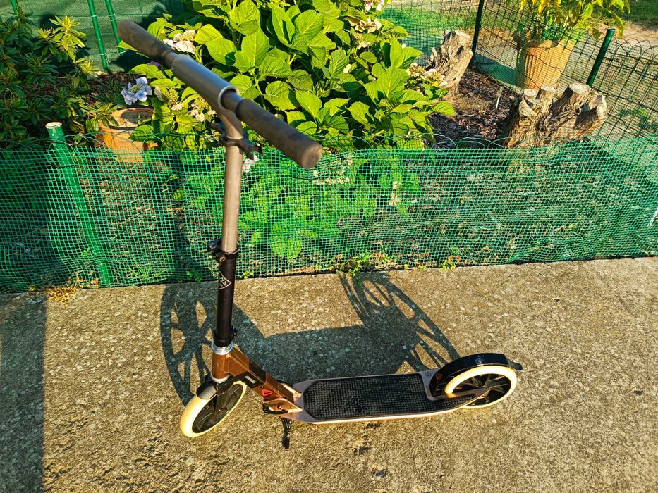 sprzedam hulajnogę oxelo aluminiowa stan bdb decathlon