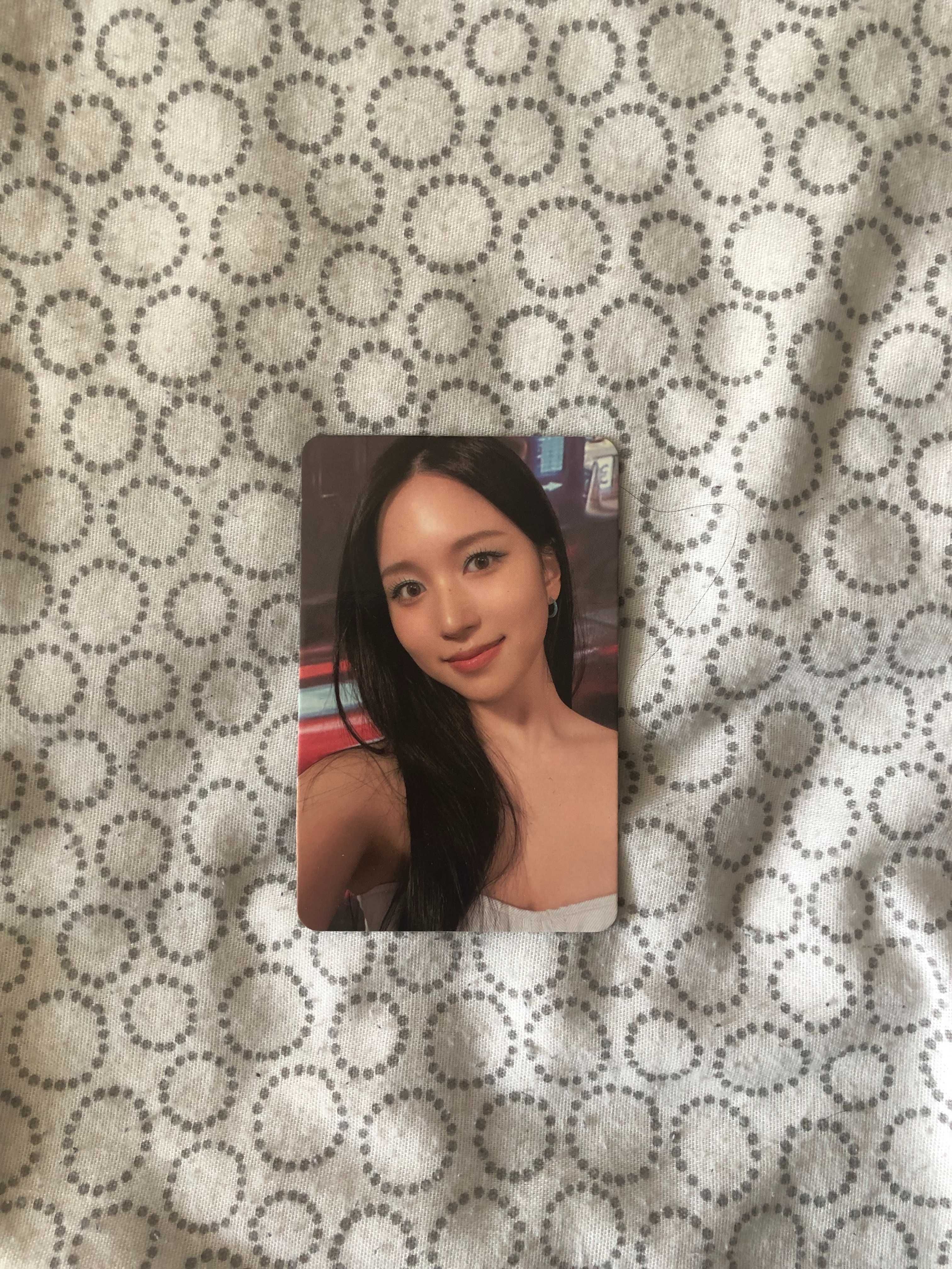 photocard mina ready to be