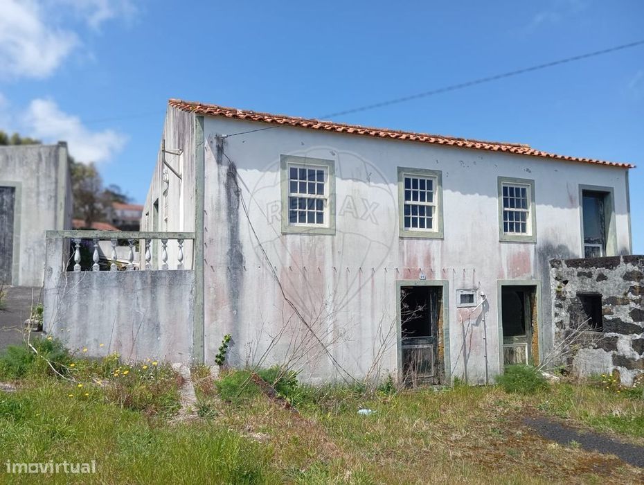 Moradia T2 para venda