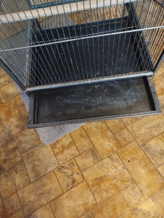 Klatka, woliera dla ptaków