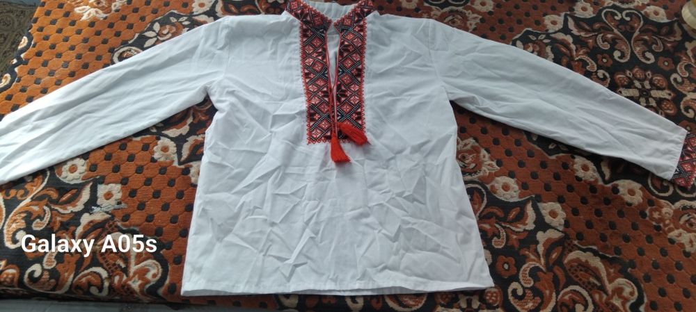 Вишиванки на хлопчика,олх доставки немає