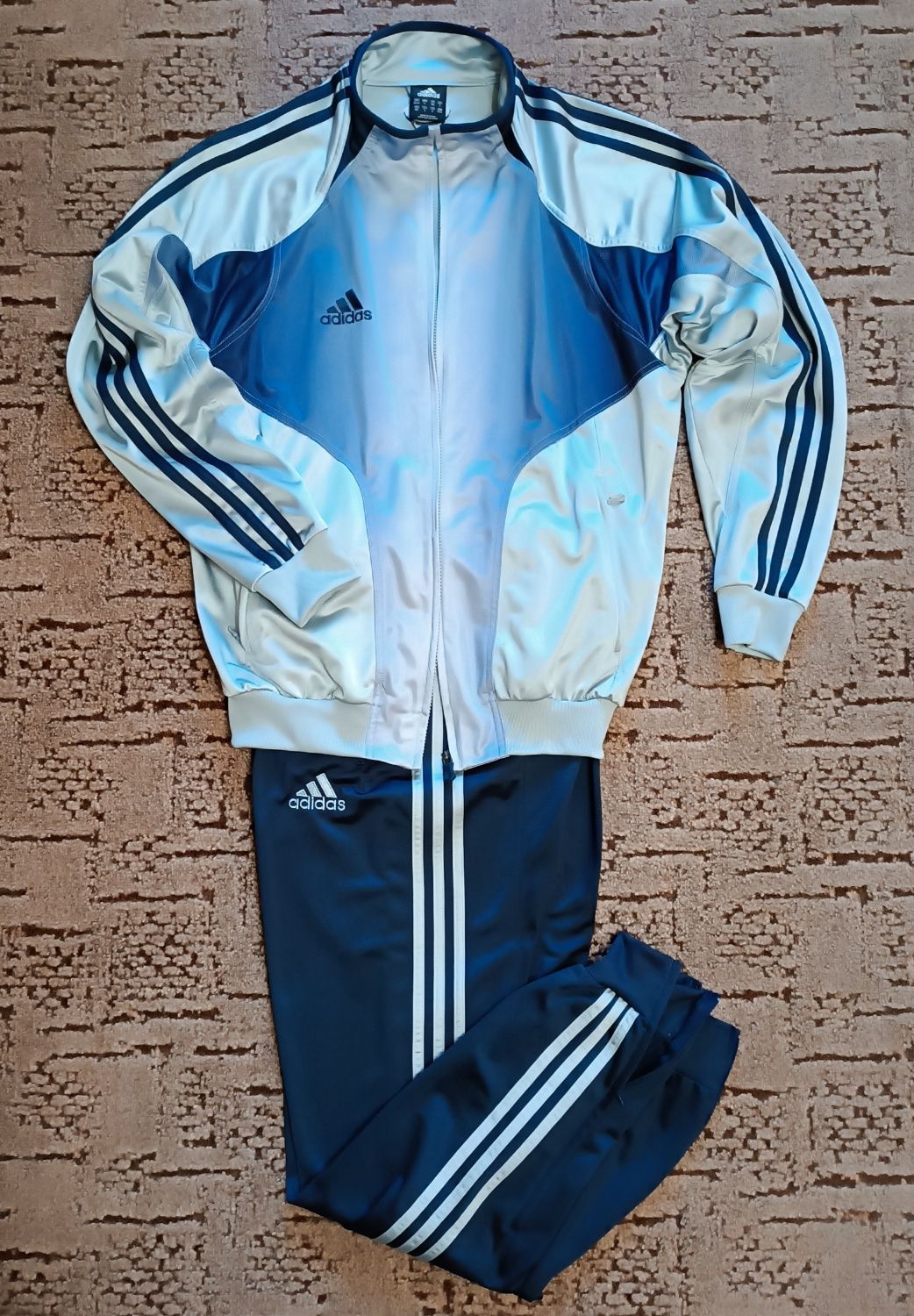 Спортивний костюм Adidas L original