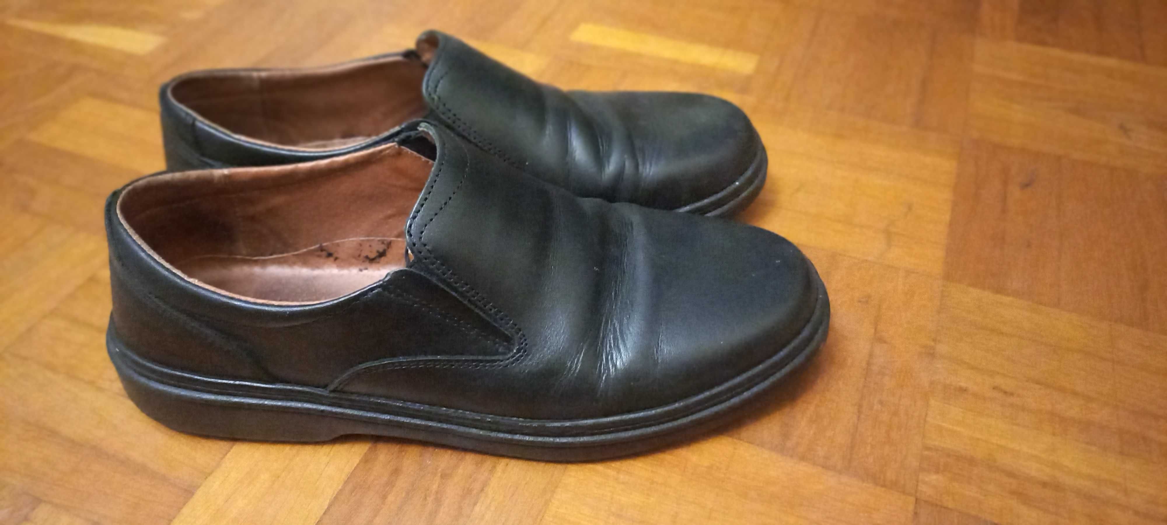 Sapato Masculino (ideal para restauração)