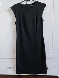 Klasyczna sukienka Mała czarna elegancka XS Top Secret