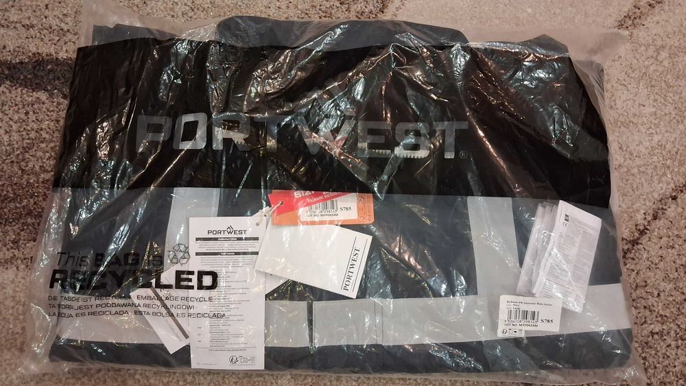 Nowa kurtka robocza PORTWEST – trudnopalna, odblaskowa, Rozmiar L