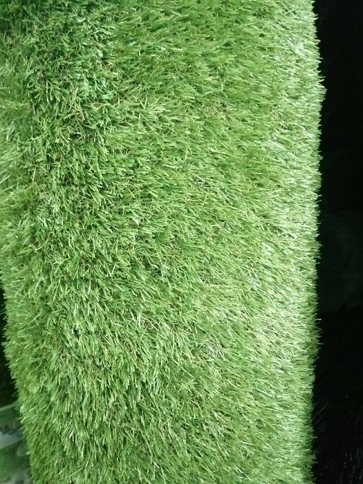 Relva sintética 30 mm verde/castanha