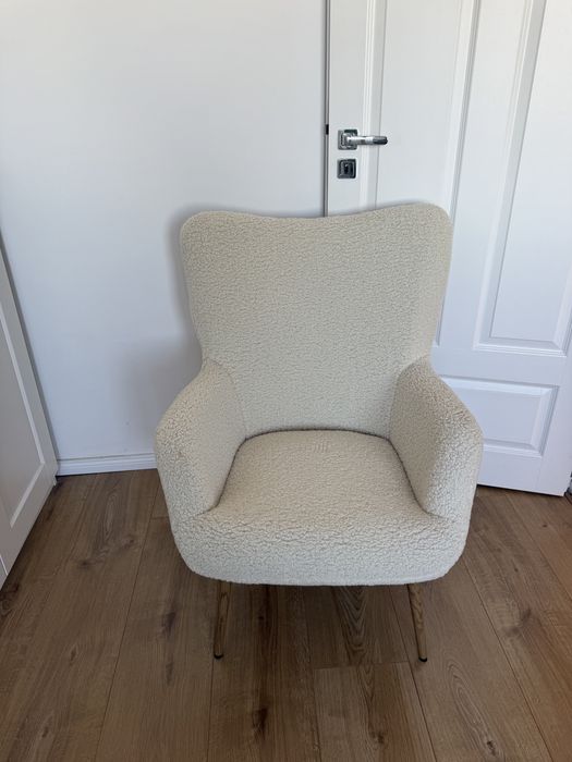 Fotel boucle baranek kremowy Jysk