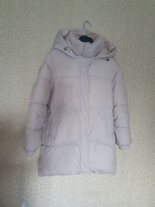 Зимова куртка для дівчинки 146 Пуховик
