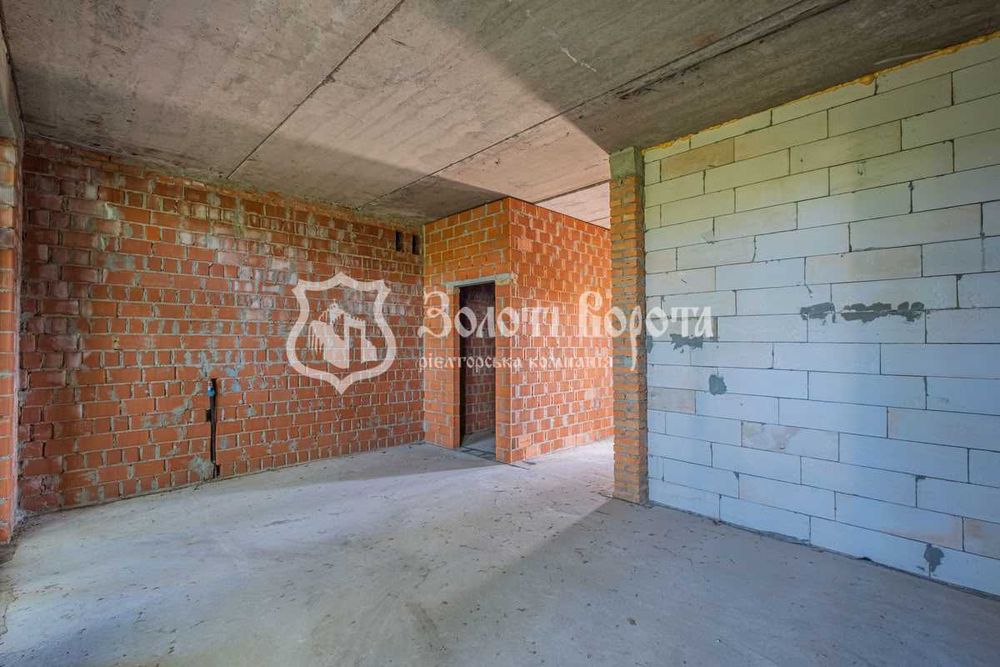 Будинок, 2пов. Без ремонту. с. Крюківщина, Бучанський район