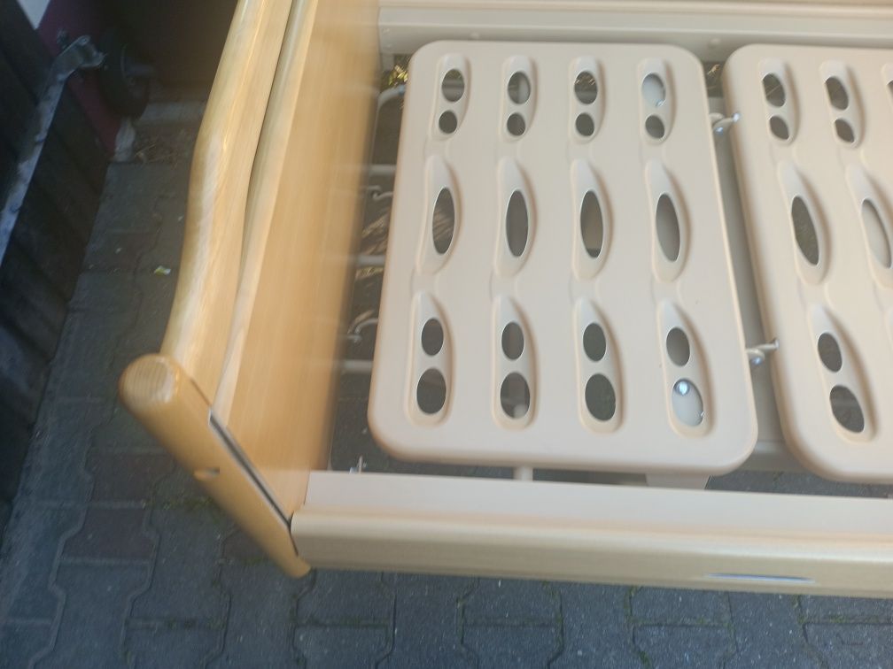 Łóżko rehabilitacyjne elektryczne