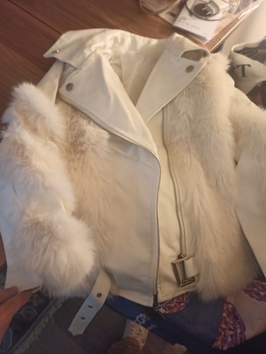Casaco branco tamanho M