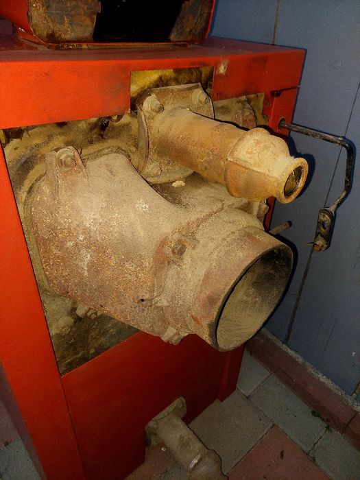 Продам Котел ВІАДРУС на дровах в хорошому стані