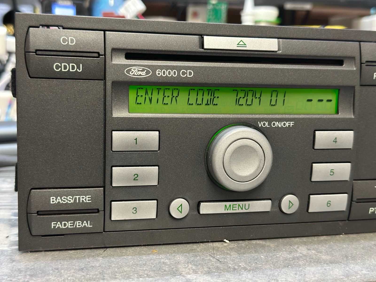 Fabryczne Radio FORD CD 6000