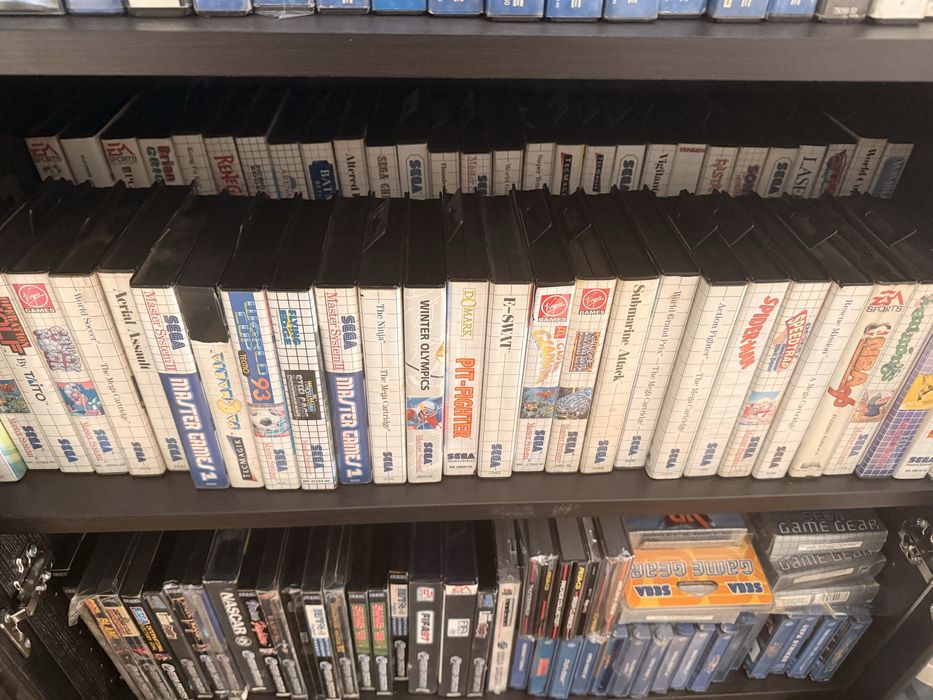 Colecao pessoal retro - Jogos SEGA e PlayStation (mais de 10.000)