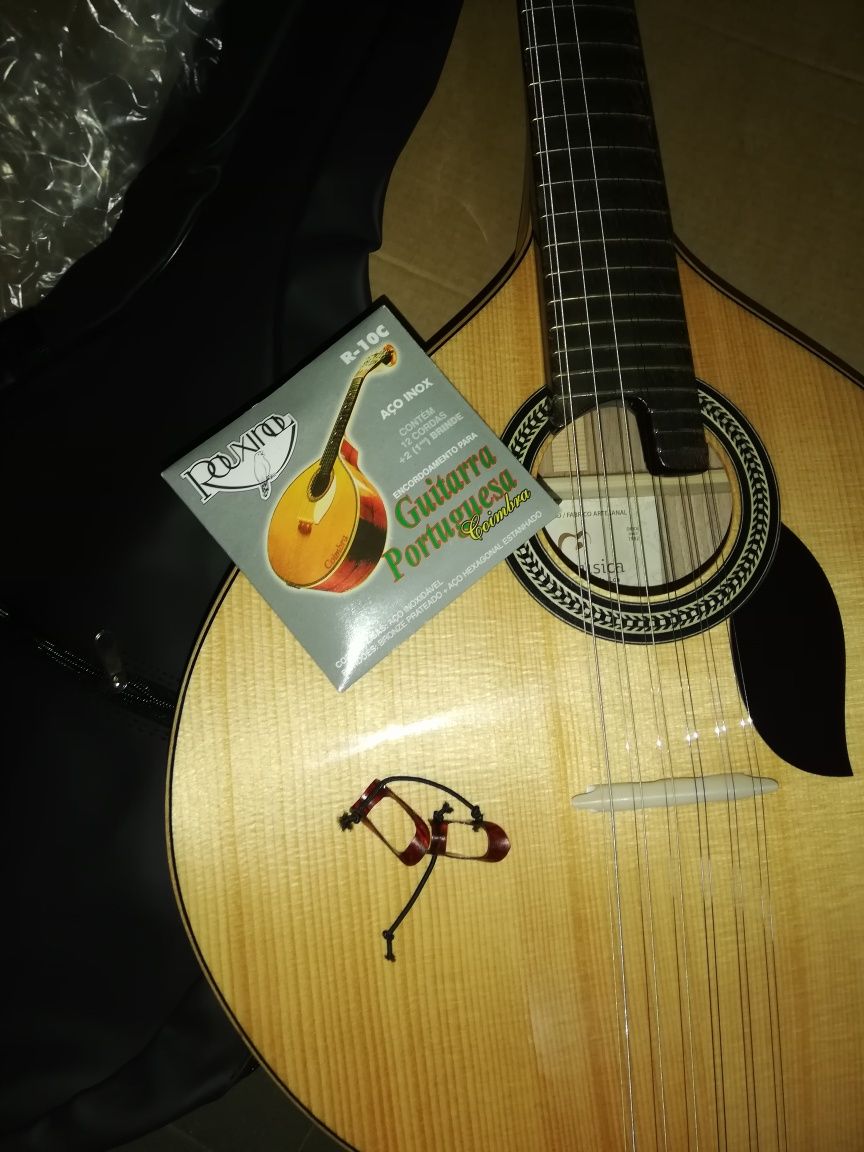 Guitarra portuguesa de fado - modelo Coimbra