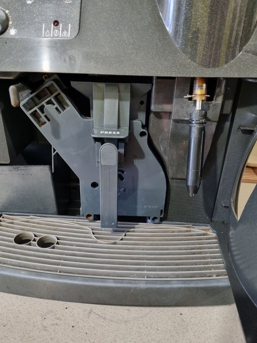 Продам кавомашину Saeco Vienna