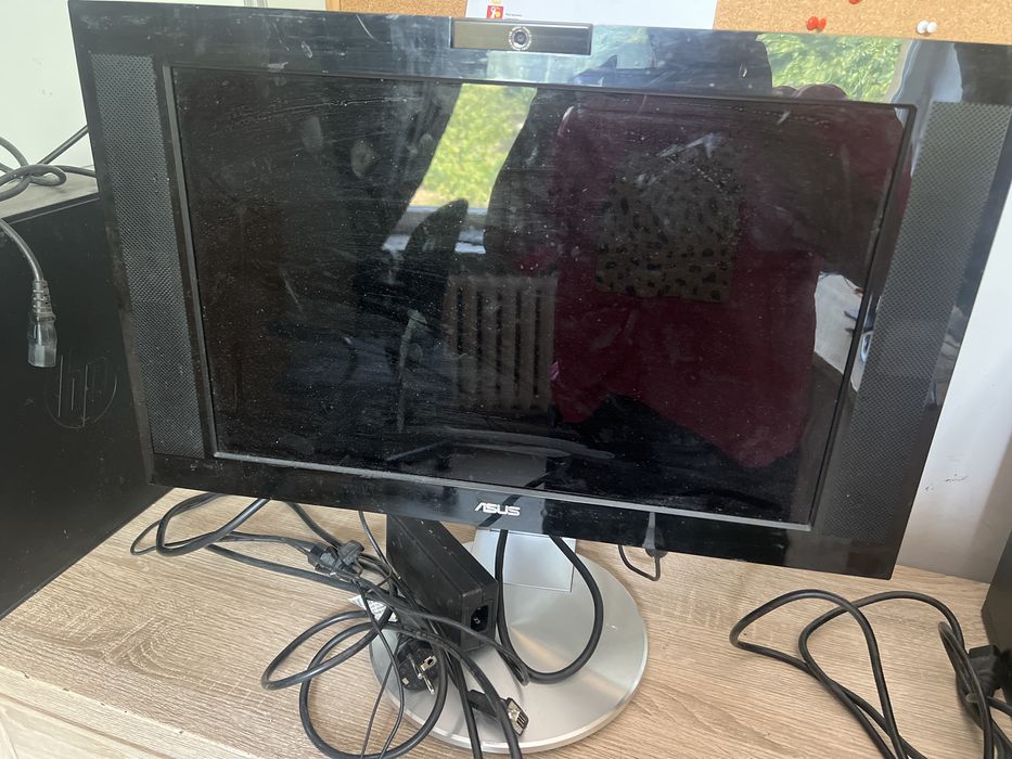 Monitor ASUS + kable  60x30cm