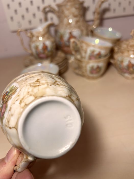 Сервіз порцеляновий  Мадонна