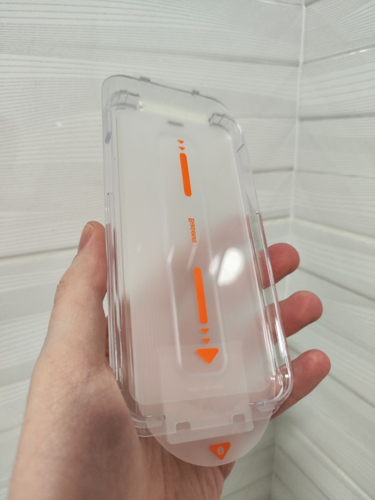 2 защитных стекла Baseus для Apple iPhone 14 Pro Max с сеточкой