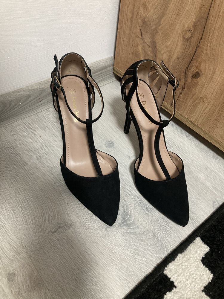 Туфлі лодочки босоніжки Уцінка! Dream Pairs