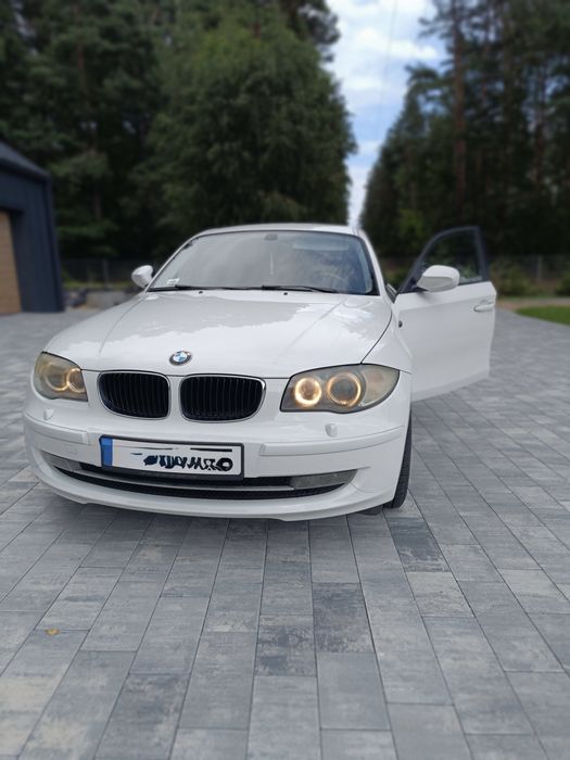 BMW Seria 1 116d, biała