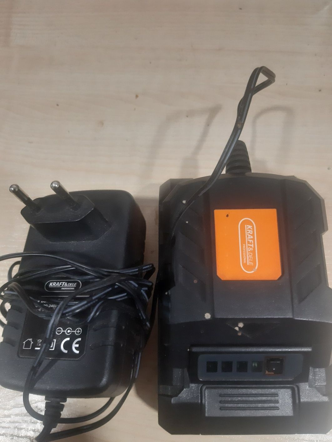 Bateria + Ładowarka 18V/24Ah