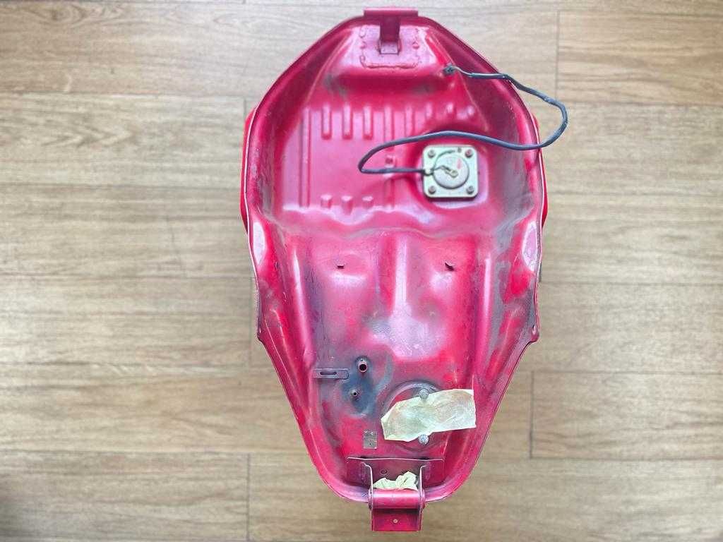 DEPÓSITO COMBUSTÍVEL HONDA VFR