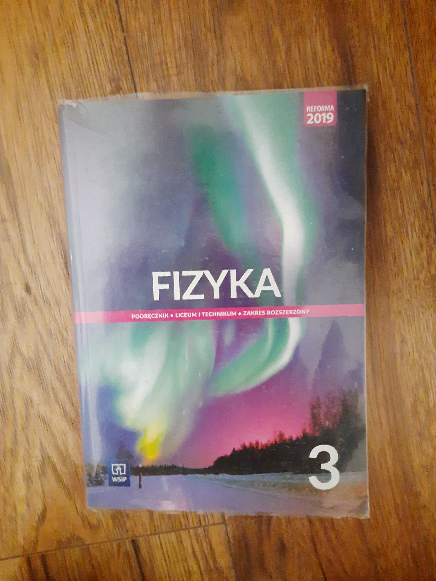 Fizyka 3 zakres rozszerzony Książka jest nowa